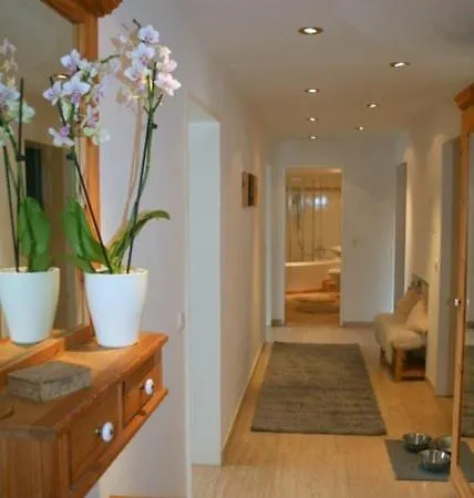 Ferienlodge De *