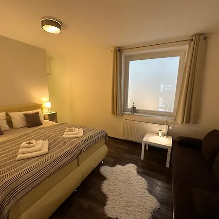 Ferienlodge De *